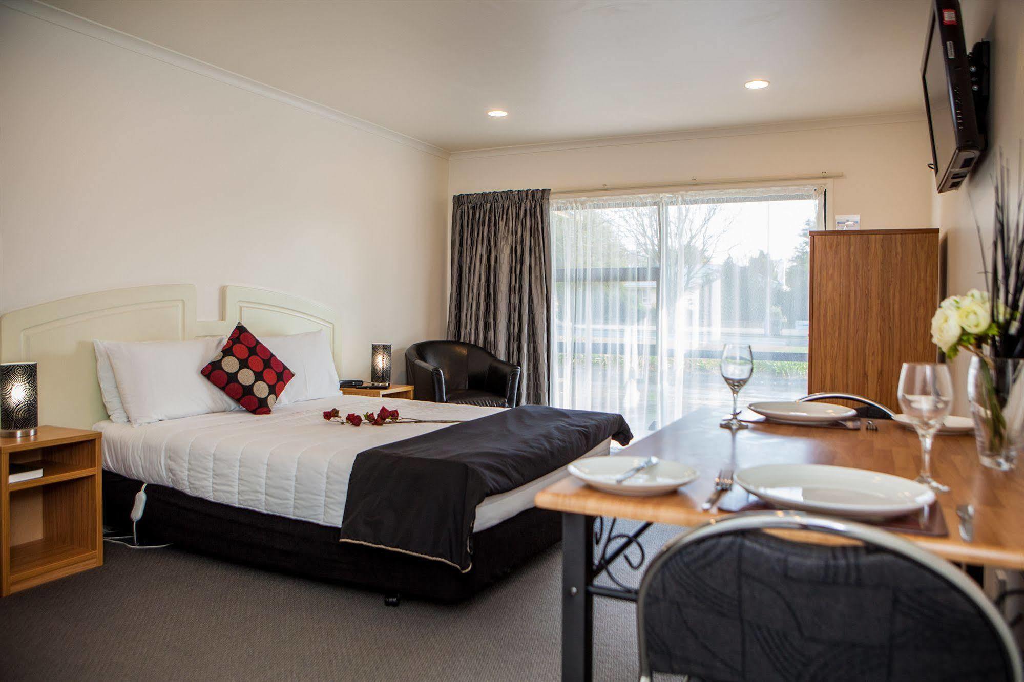 Antonio Mews Motel Stratford Ngoại thất bức ảnh